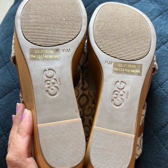 NWT guess wedges - Picture 5 of 7